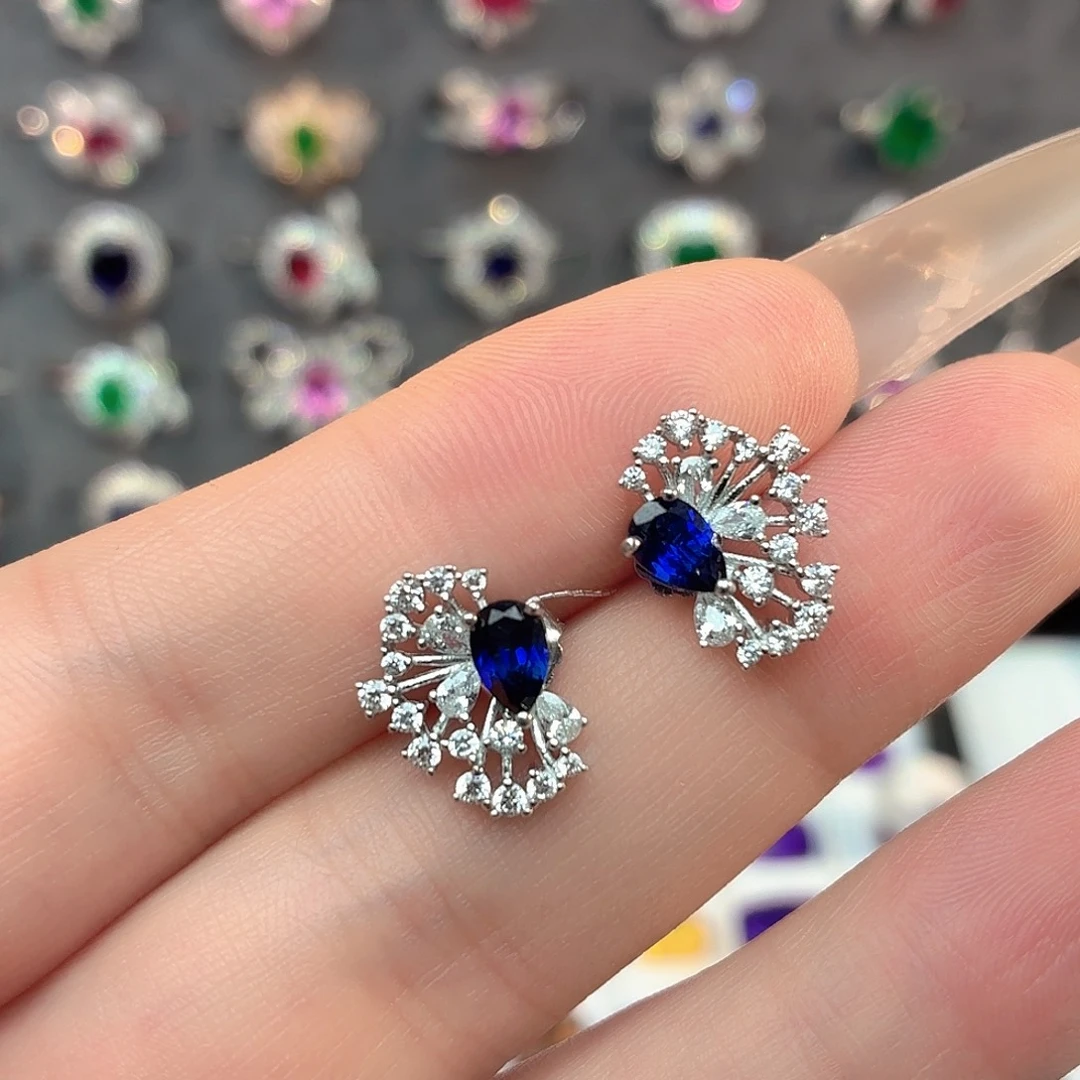 925银培育皇家蓝色宝石