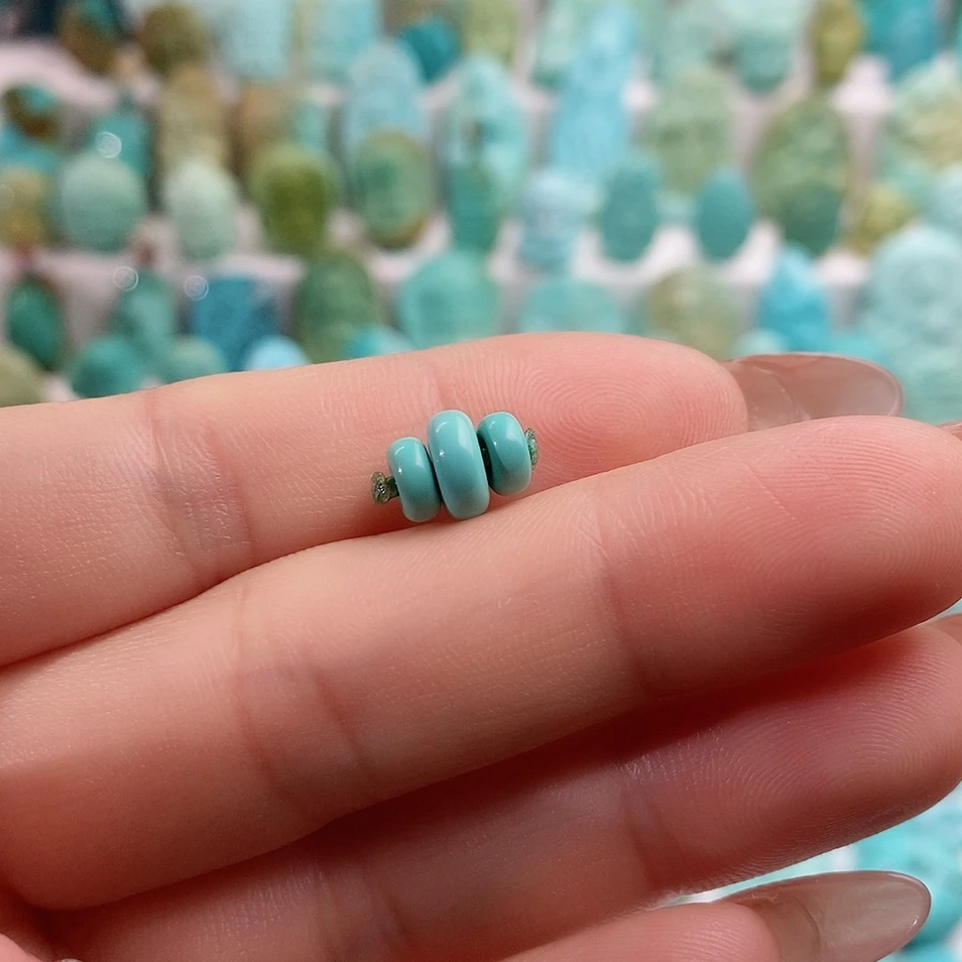 绿松石绿松石未镶嵌齐*?