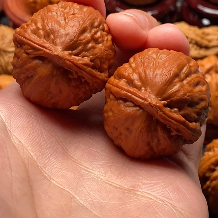 文***麻吊坠文玩核桃虎头王