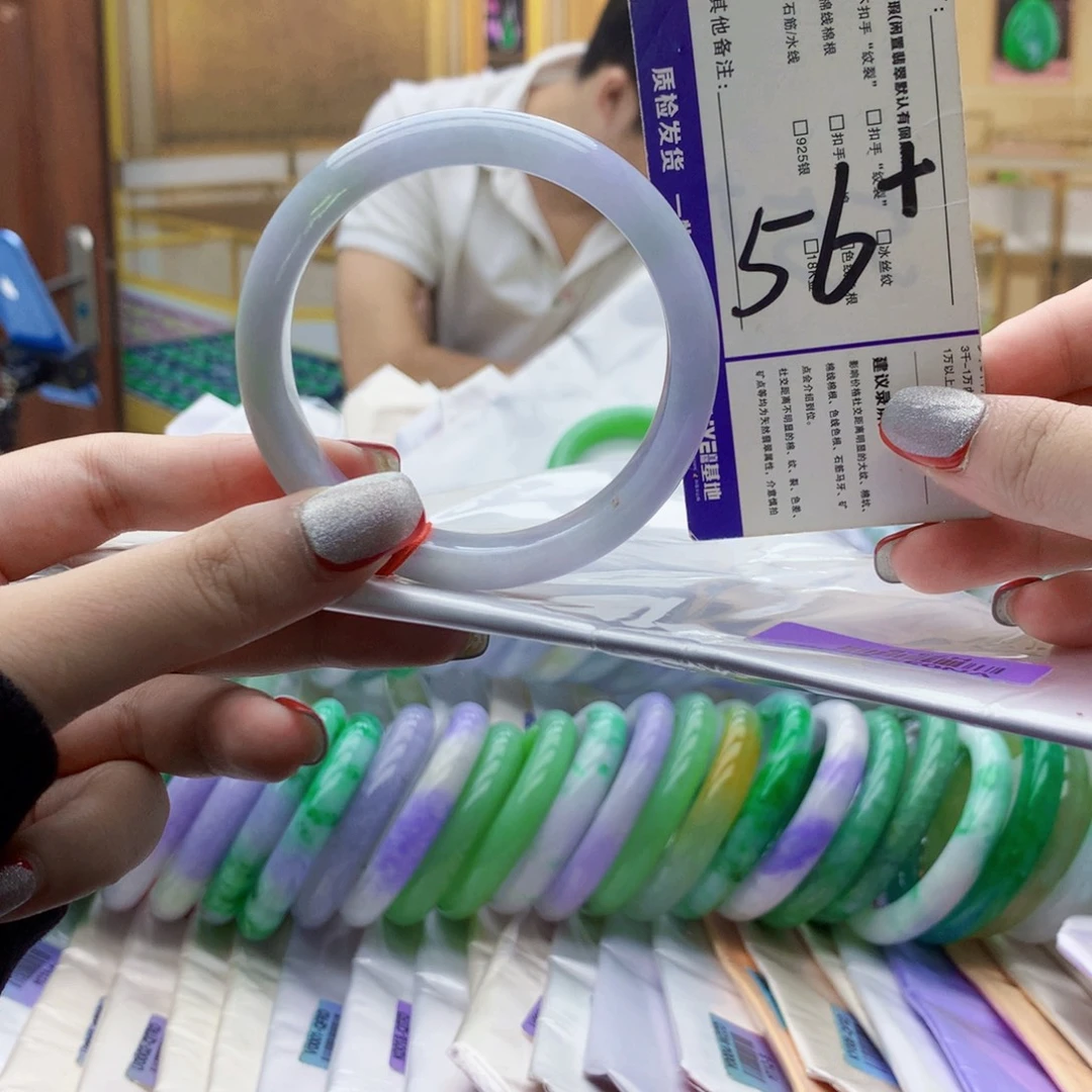 翡翠未镶嵌手镯nn