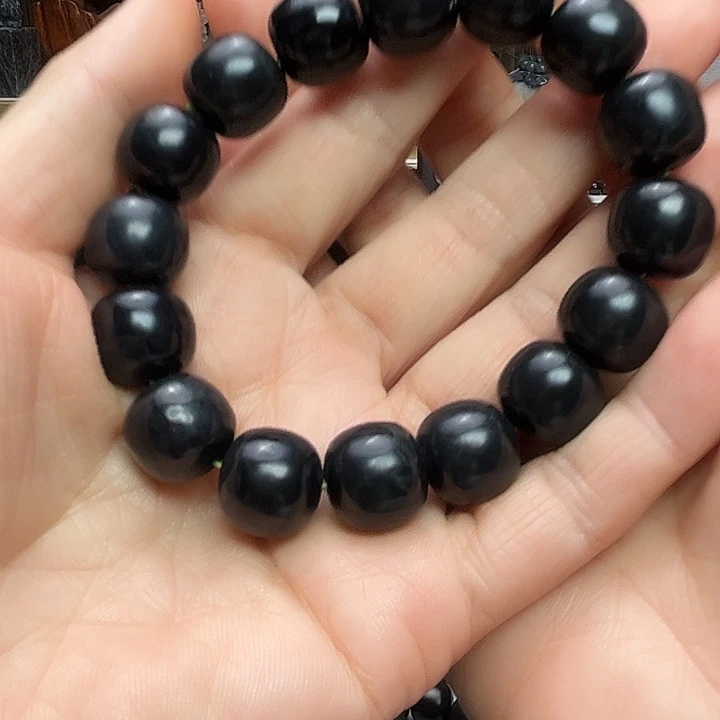 和田玉（墨玉）未镶嵌手链卡14老型微瑕有裂