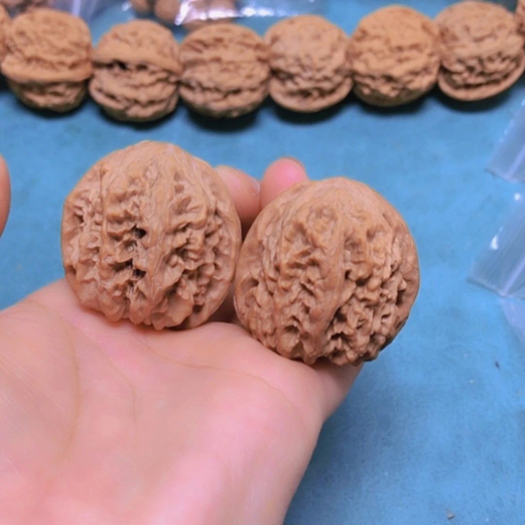 【闪购商品】把件核桃38野牛有修