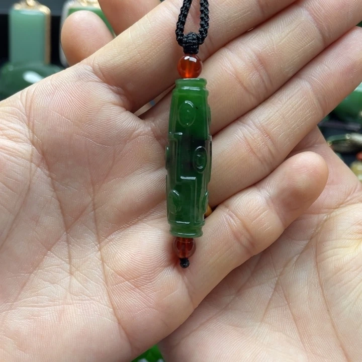 和田玉（碧玉）未镶嵌颈饰