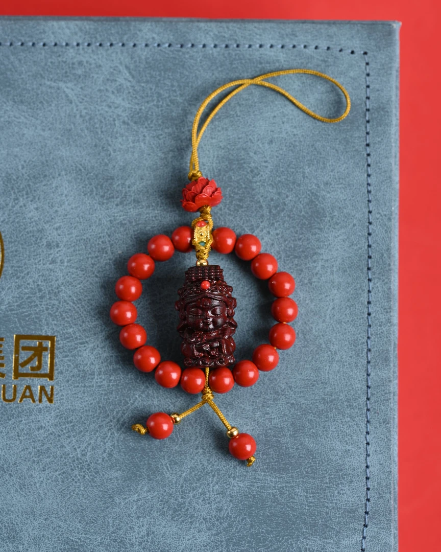 『新人必入款』--紫檀木海上女神车挂/手机链