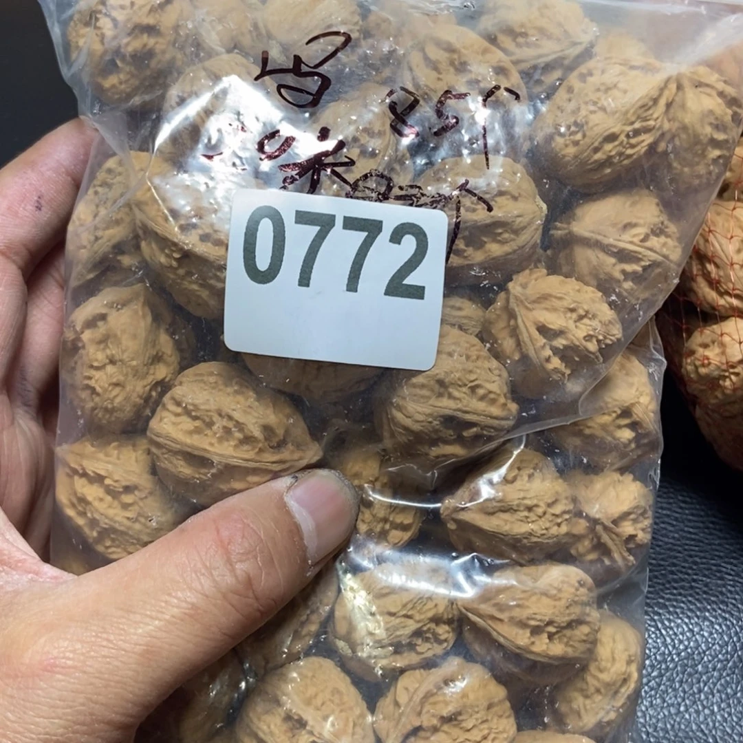 文玩核桃吊坠铁****水秋子