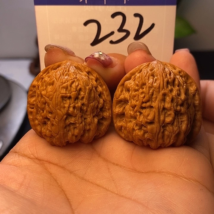 吊坠桃核密纹34有修s