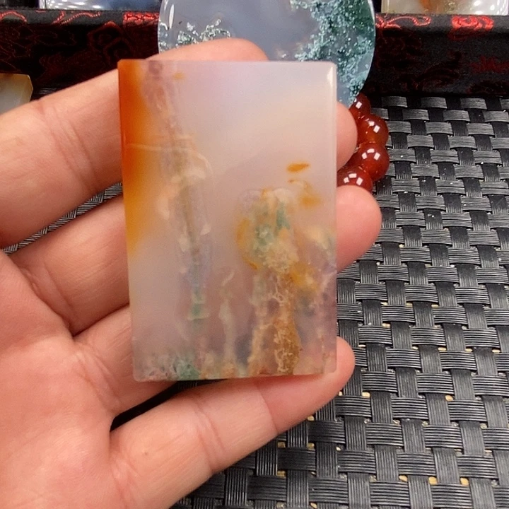 贝***勒合金颈饰玛瑙/玉髓