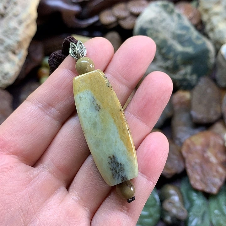 岫岩河磨玉（透闪石质玉）未镶嵌挂件