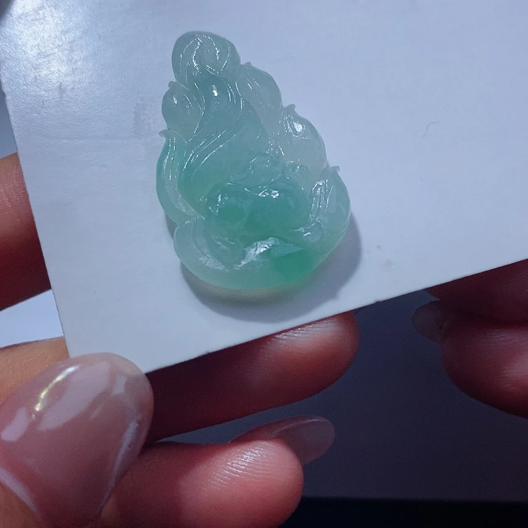 定制翡翠未镶嵌翡翠