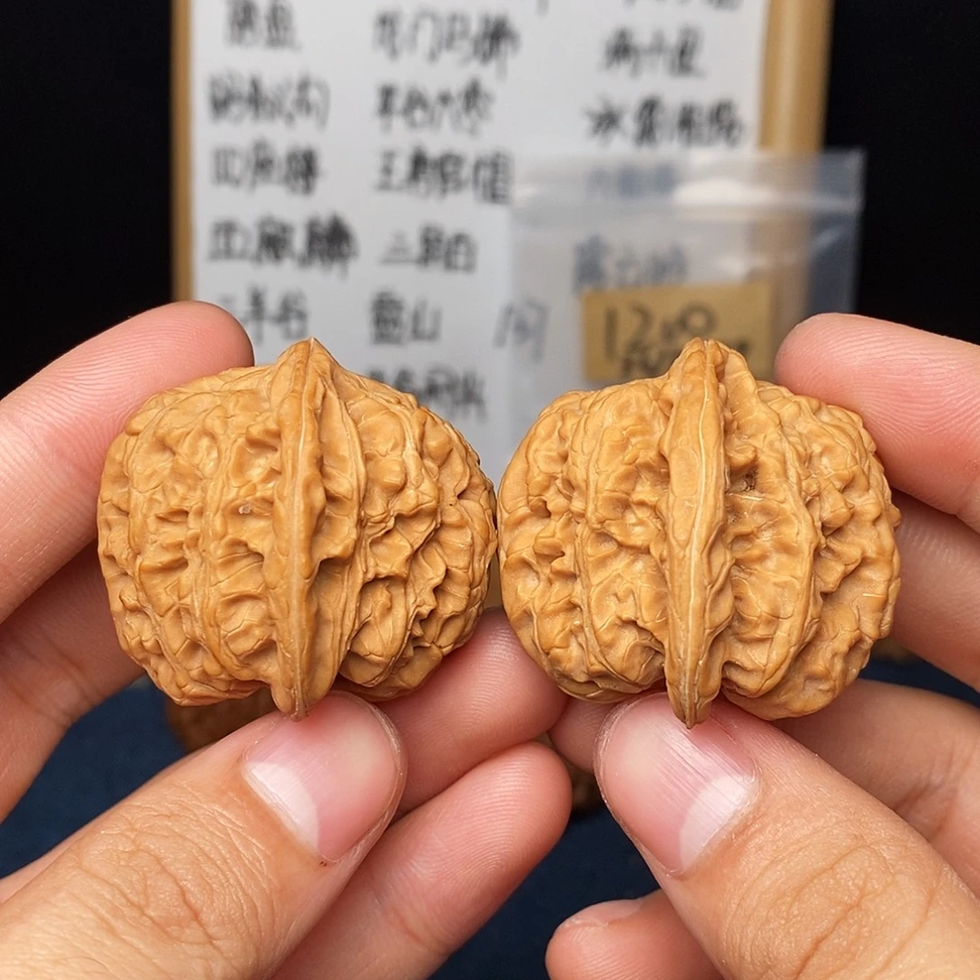 吊坠文玩核桃龟甲大蟾王