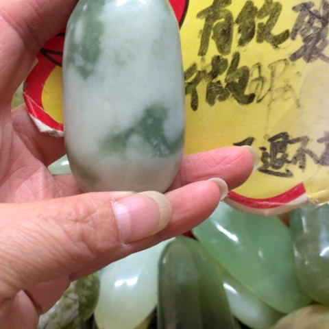 蛇纹石玉未镶嵌手把件
