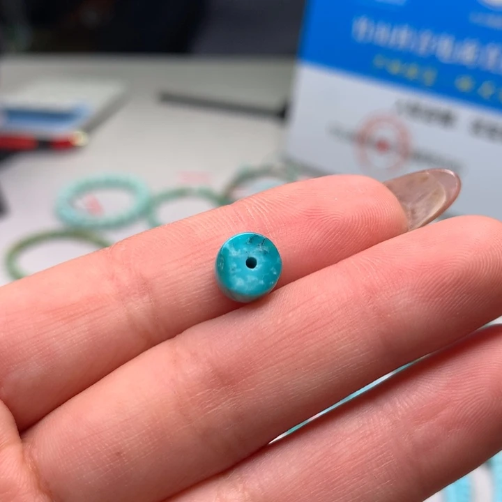 绿松石配饰未镶嵌