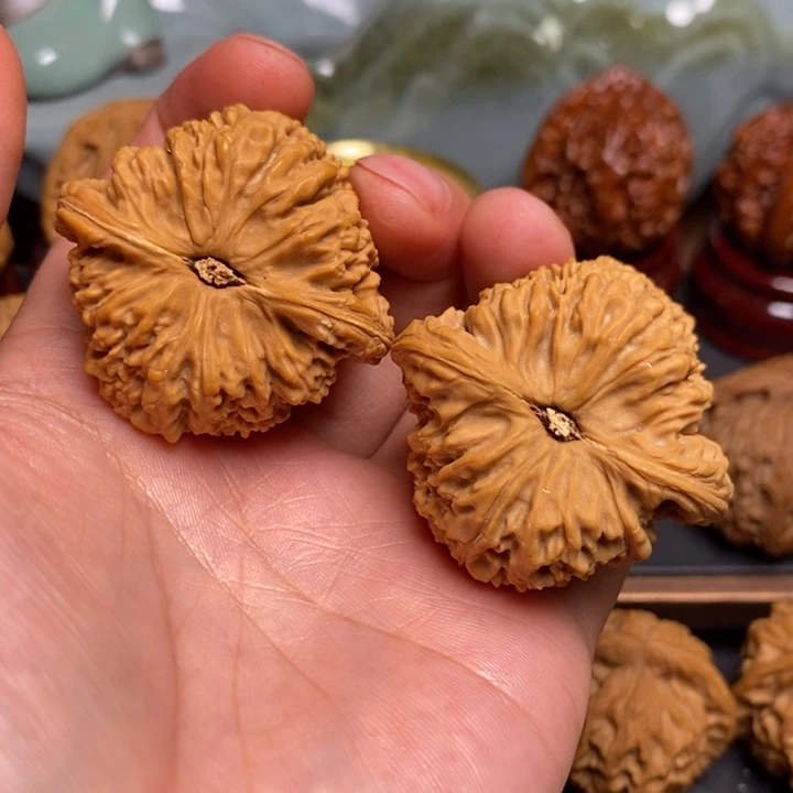 把件文玩核桃深**_南疆