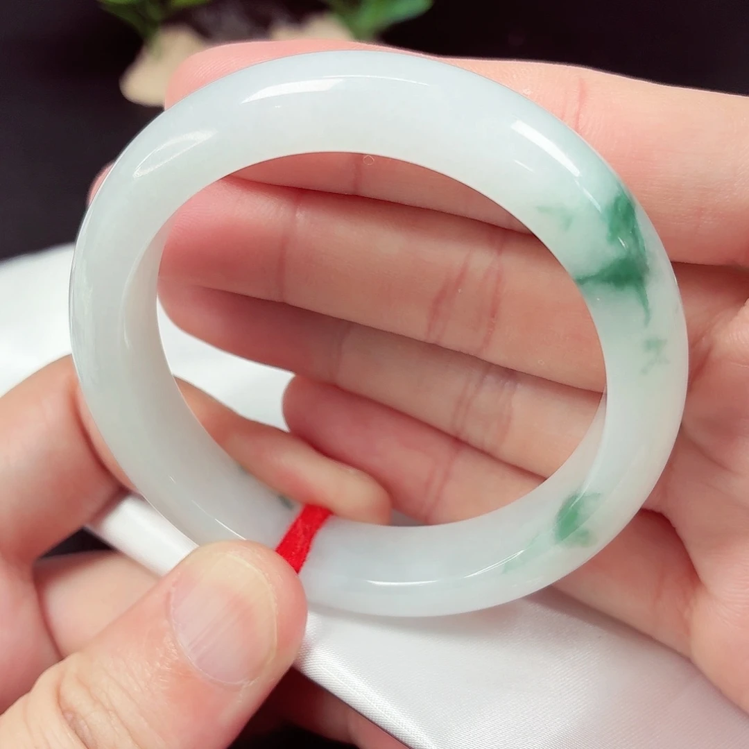 翡翠未镶嵌手镯55圈