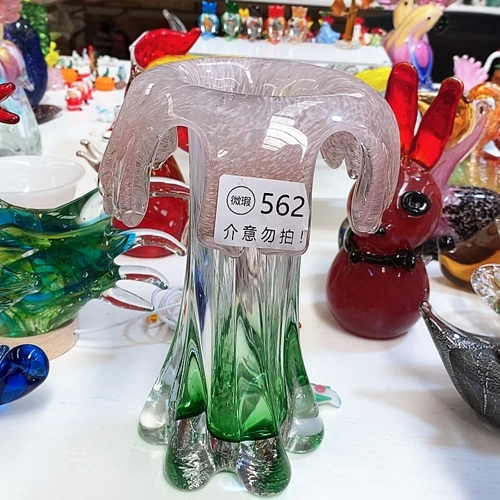 花瓶高17厘米口径6厘米