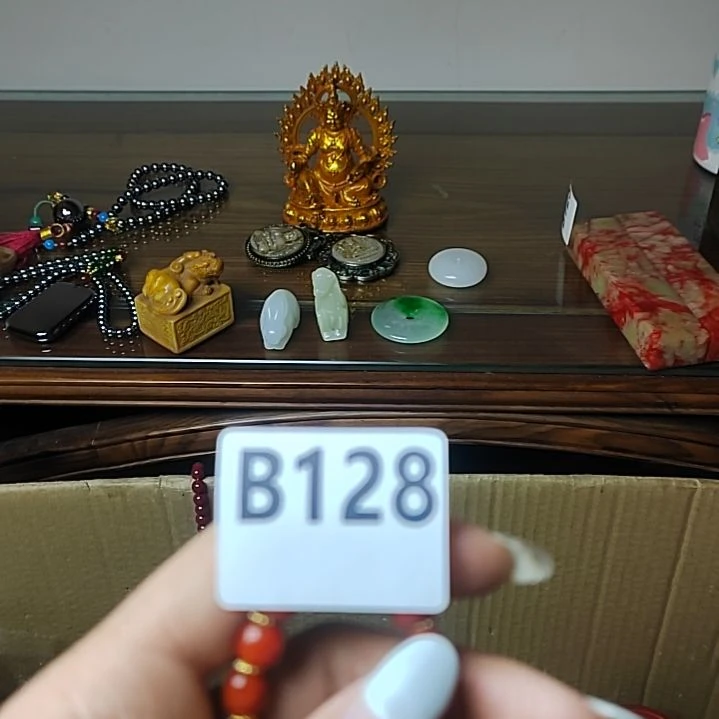 阿***雅大叶紫檀（黑酸枝木类）