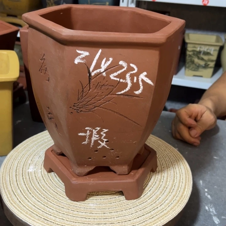 紫砂花盆紫砂花盆