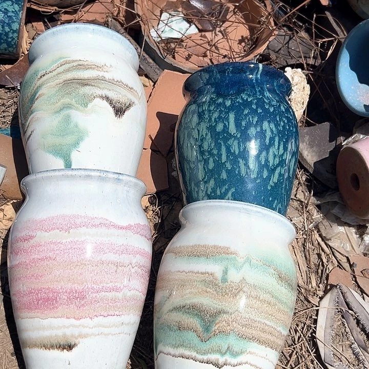 紫泥花盆口12高19。。。。。。。。。。。。。。。。