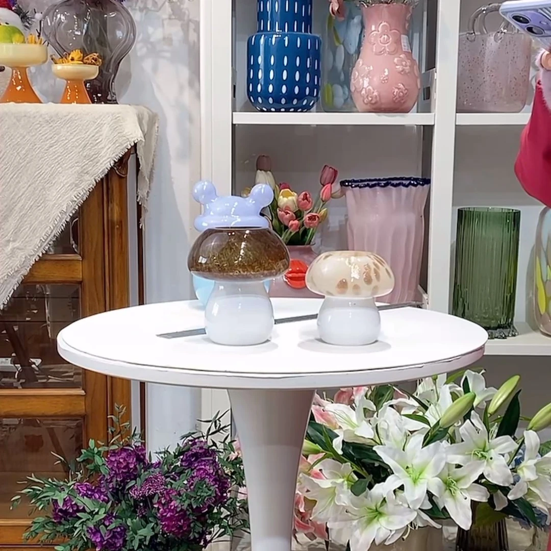 上原色下喷色 两只 微瑕