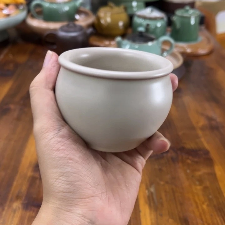 小仲龙泉青瓷9207