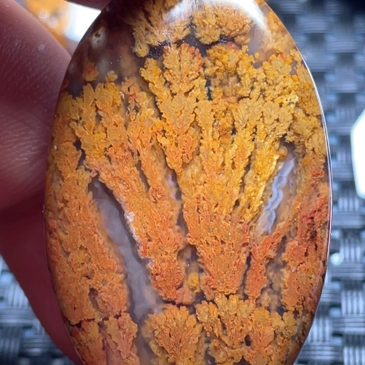 玛瑙/玉髓颈饰未镶嵌戏***?
