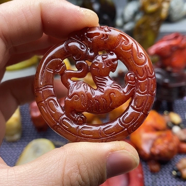 未镶嵌蛇纹石玉颈饰