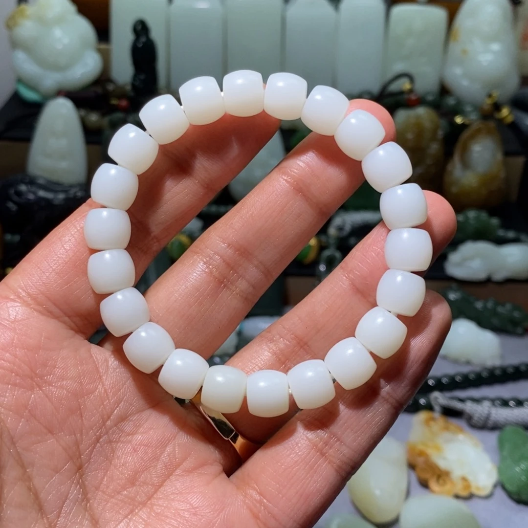 和田玉颈饰未镶嵌a****a