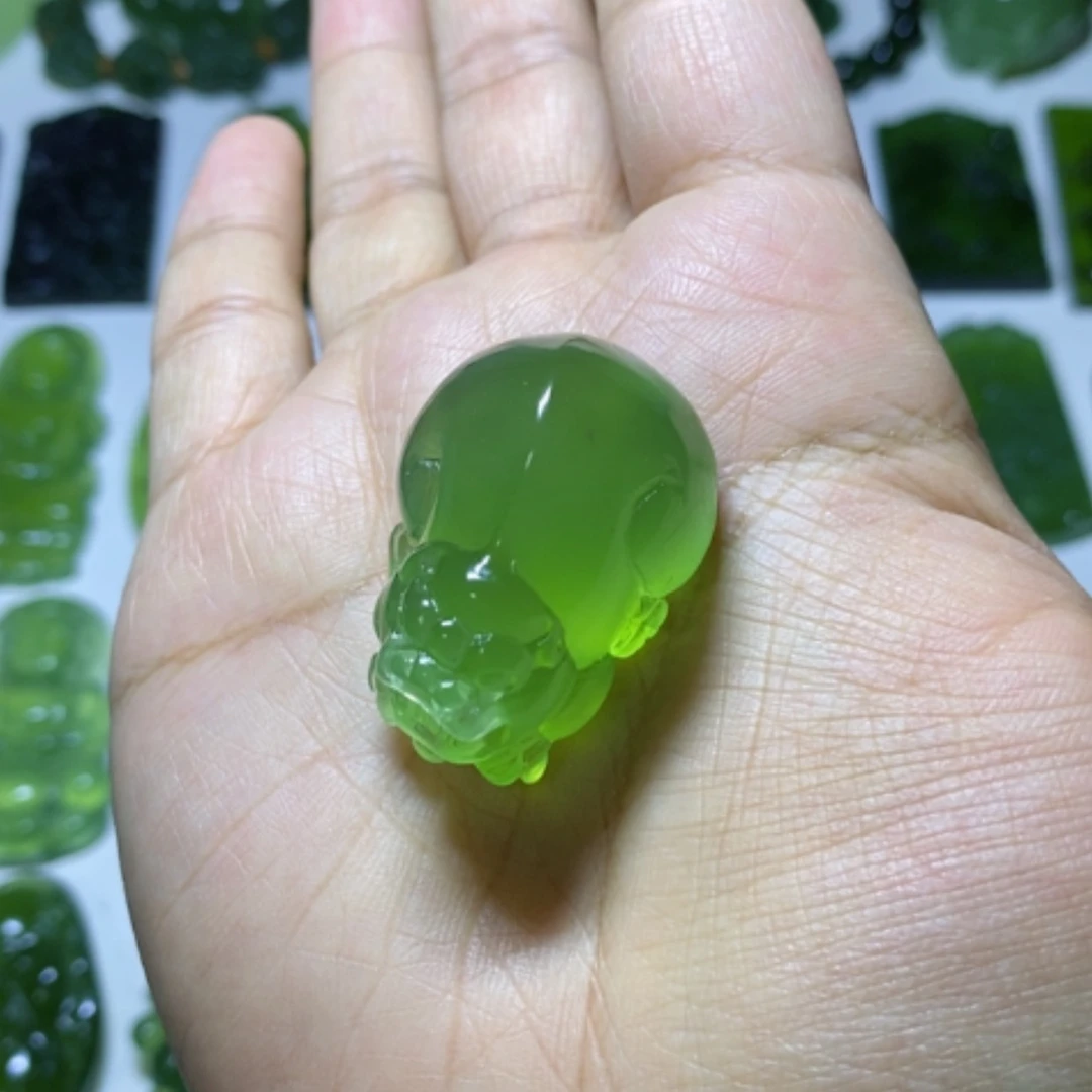 【闪购商品】未镶嵌蛇纹石玉颈饰