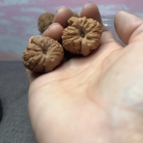 文玩核桃吊坠善*核桃