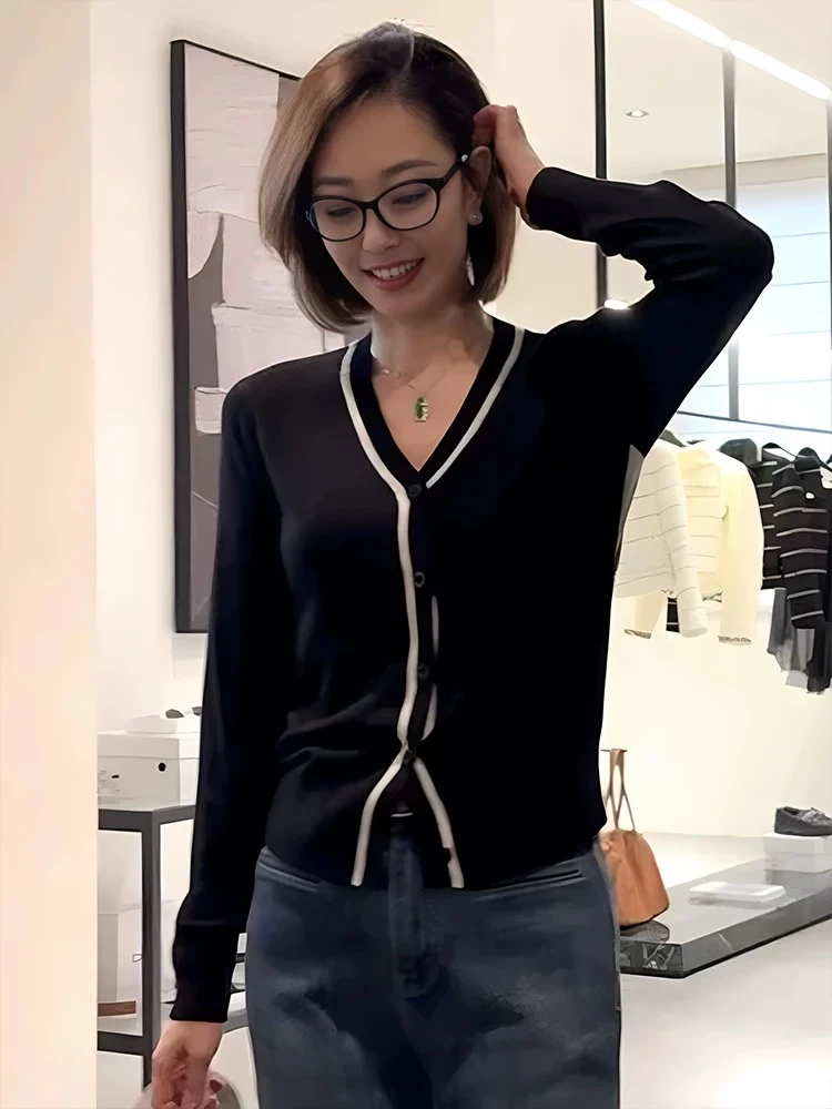 Q25 91412 新款撞色V领外套上衣复古宽松外搭毛衣针织开衫女