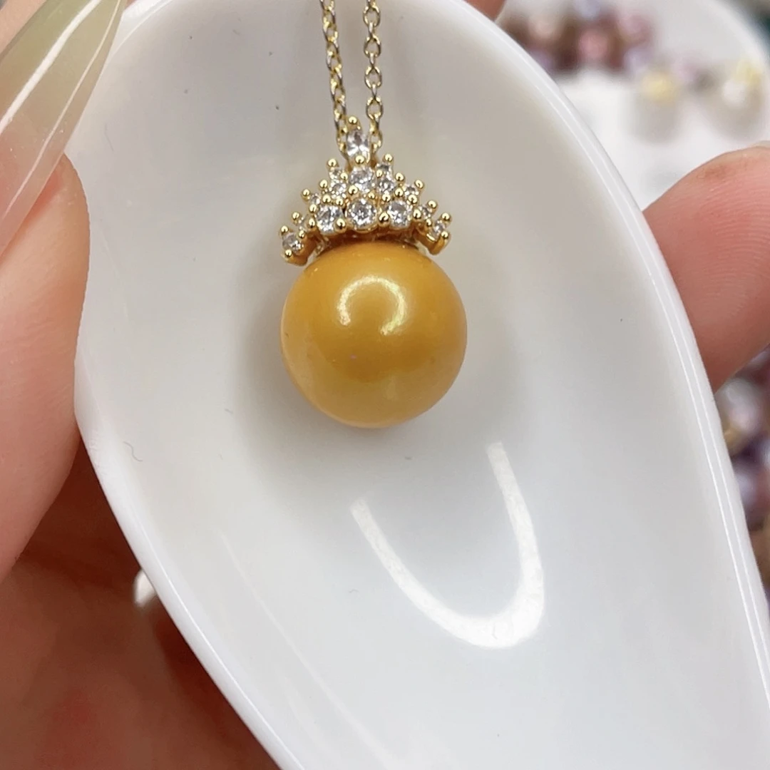 淡水珍珠未镶嵌吊坠(赠链)