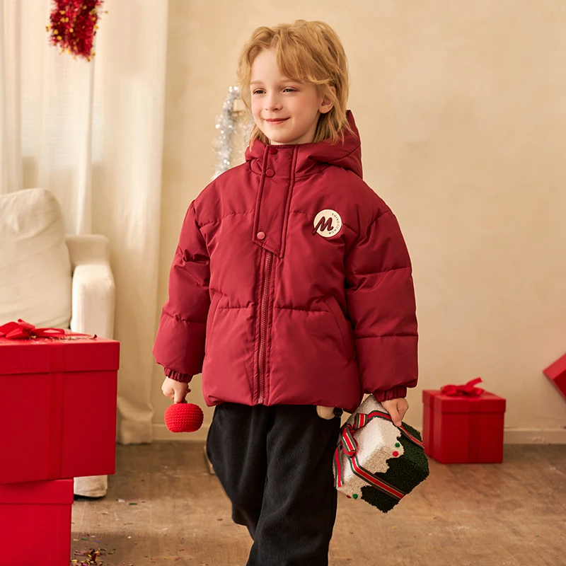 MOMOCO冬季新款男童潮流纯色贴标红色连帽棉服外套77430101007