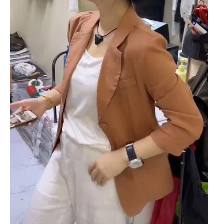 时尚潮流百搭精品女装dgd3131