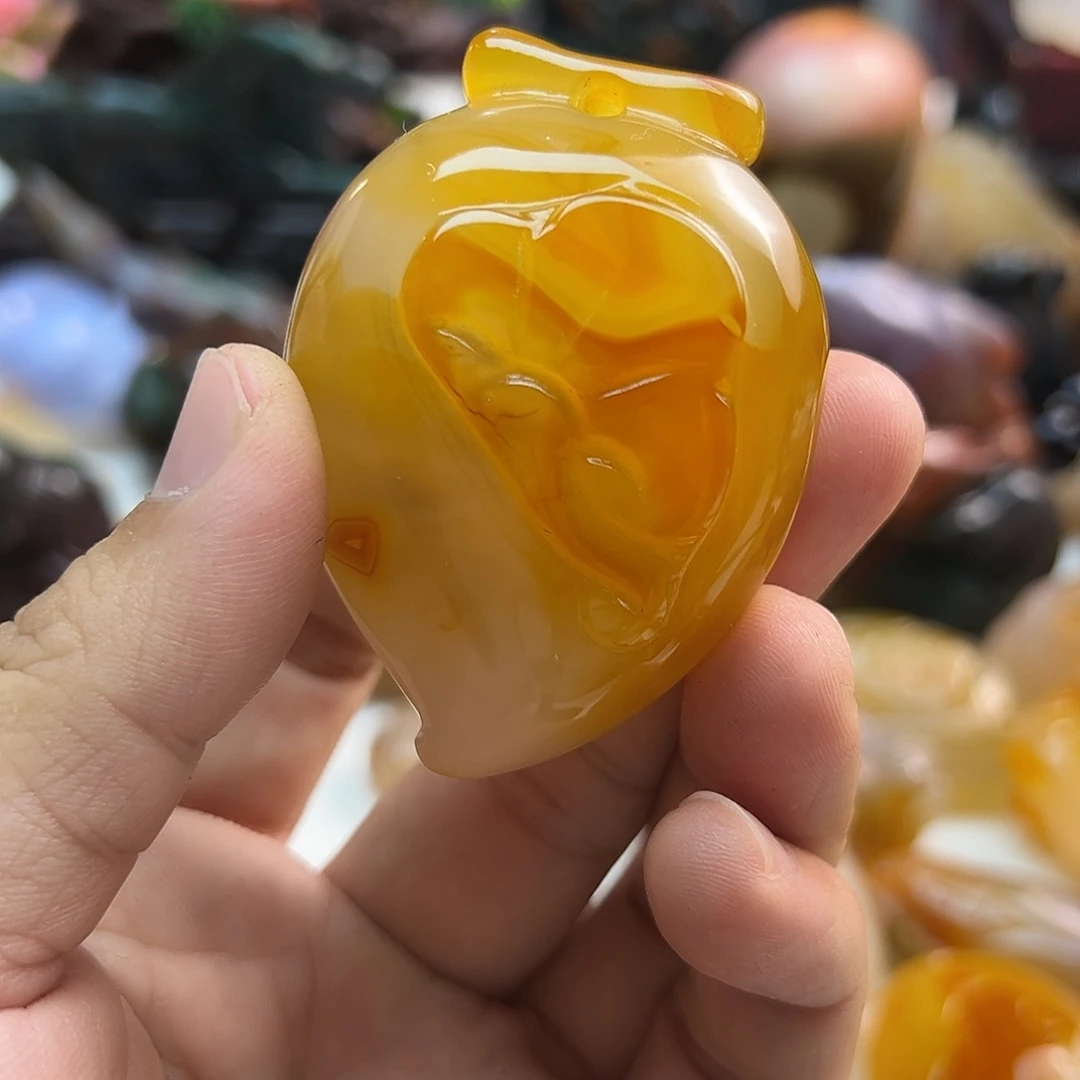 玛瑙/玉髓未镶嵌颈饰