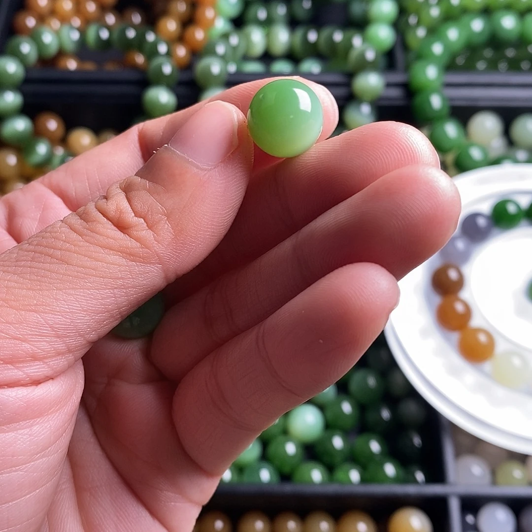 和田玉（碧玉）未镶嵌珠宝半成品