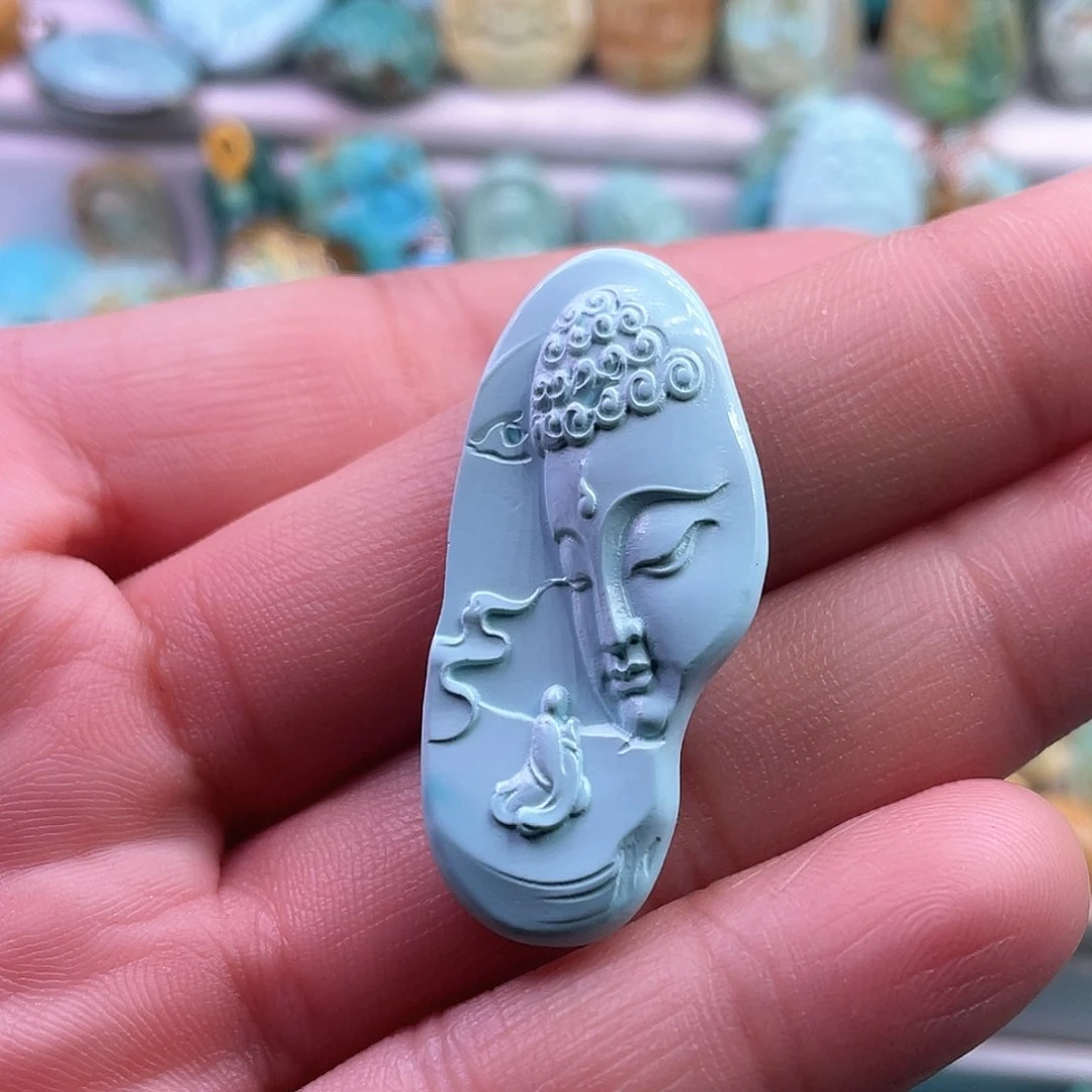 绿松石颈饰未镶嵌