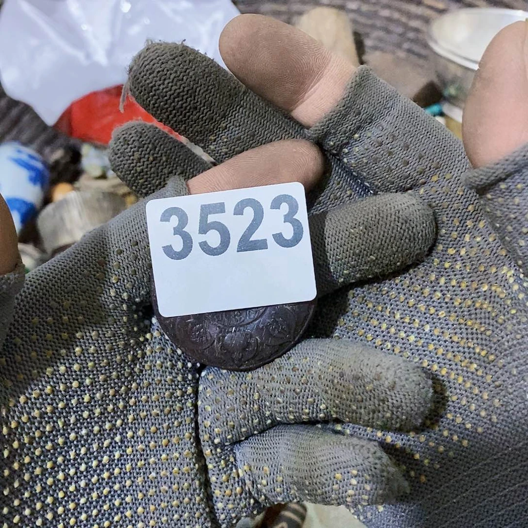 指***袅光明的未来是一个3523