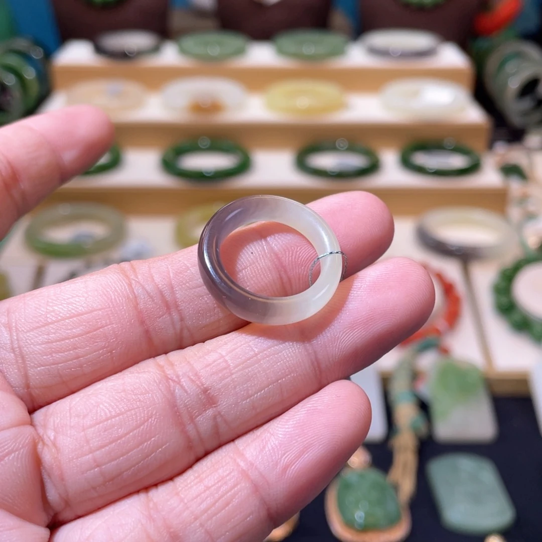 和田玉高冰烟紫戒指未镶嵌