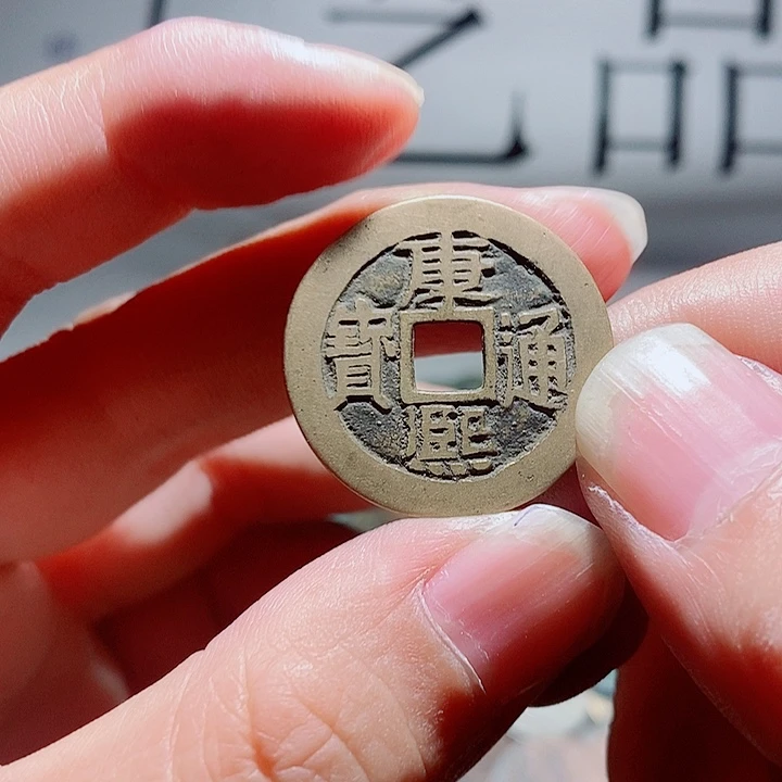 在***尼小陈小陈  手机工艺品挂件  059