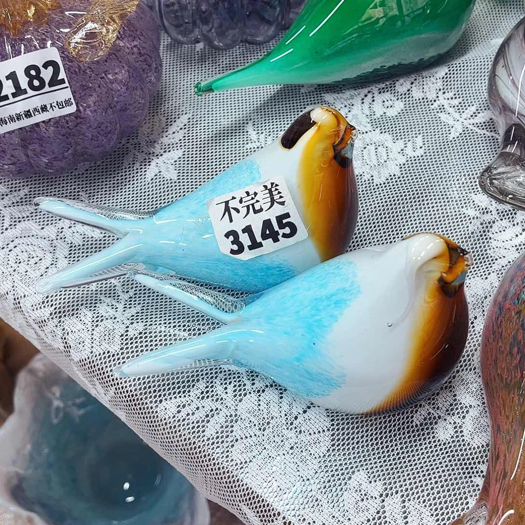 3145燕子一对 家悦琉璃工艺品不完美