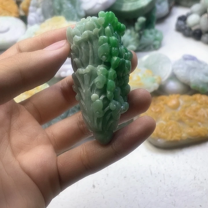 定制翡翠未镶嵌天然翡翠