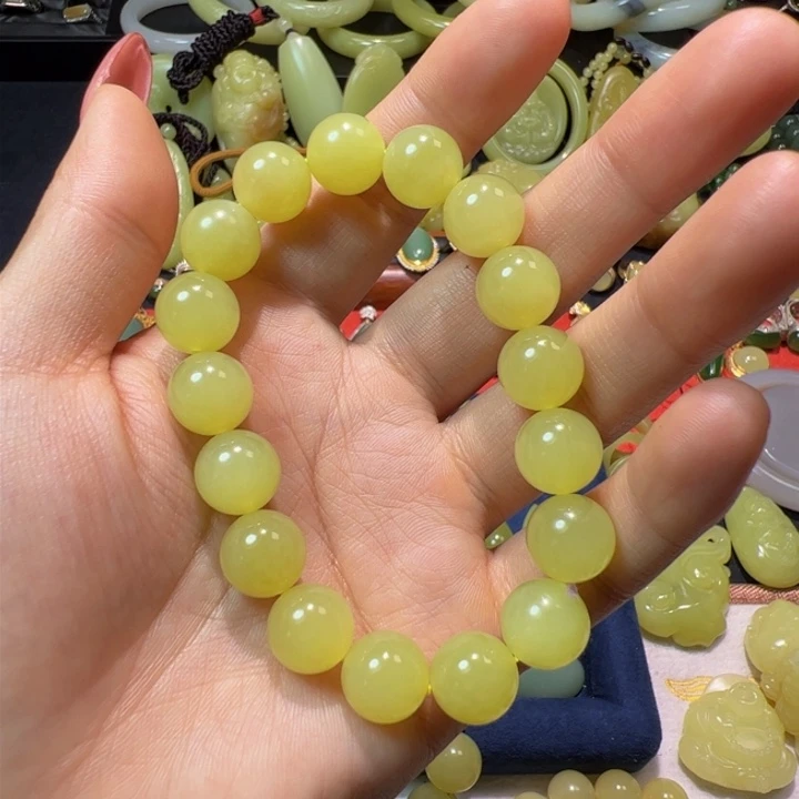 和田玉（黄玉）颈饰未镶嵌