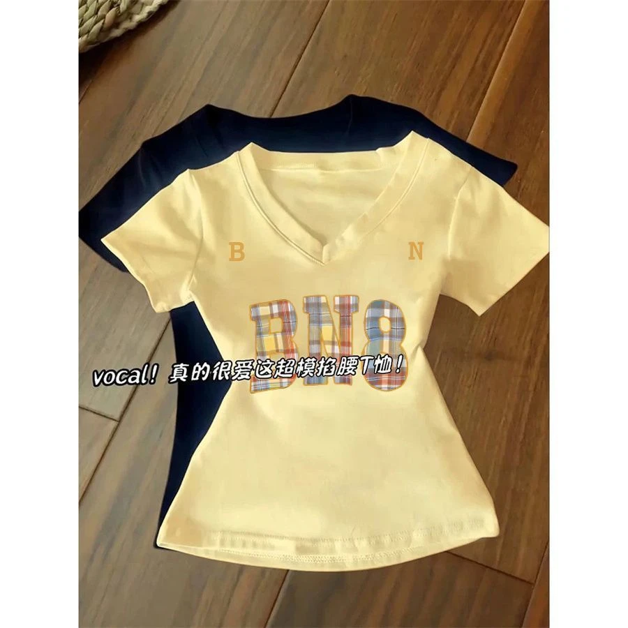 新款欧美风夏季多巴胺V领正肩短袖t恤女盐系爆款百搭修身显瘦上衣