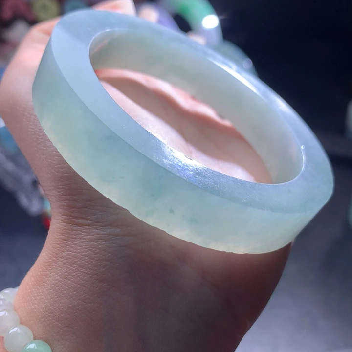 定制翡翠手镯未镶嵌