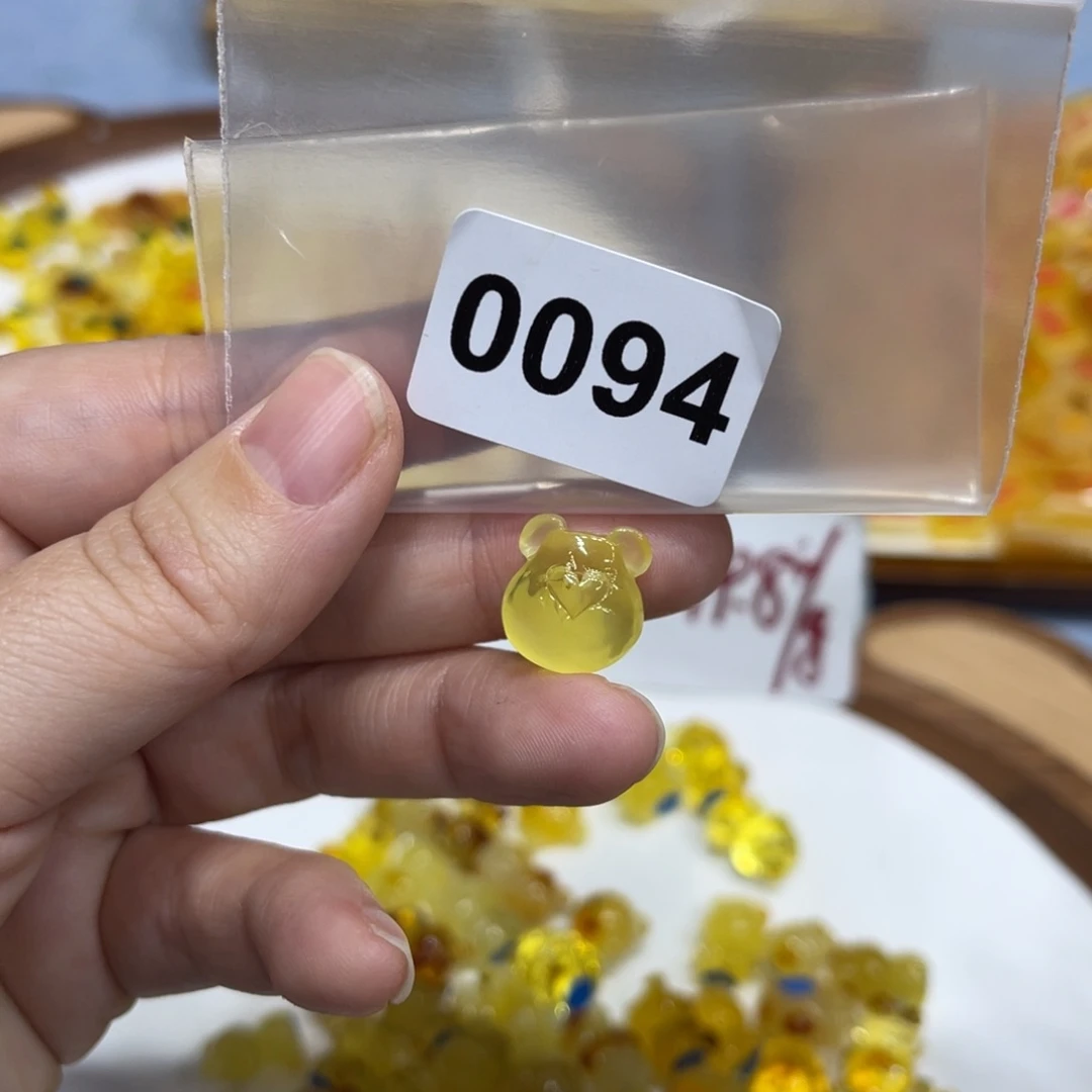 琥珀珠宝奇石未镶嵌