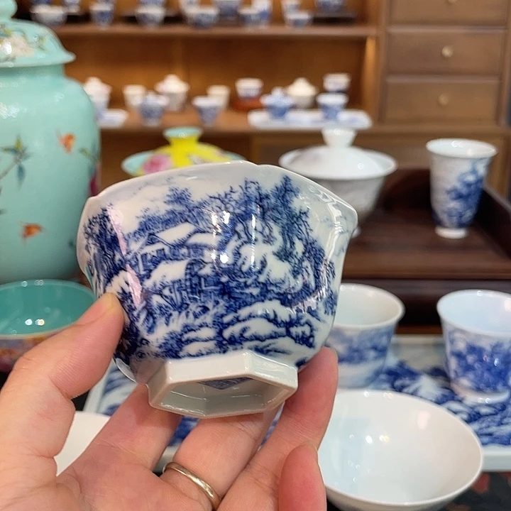 手工青花山水雪景杯