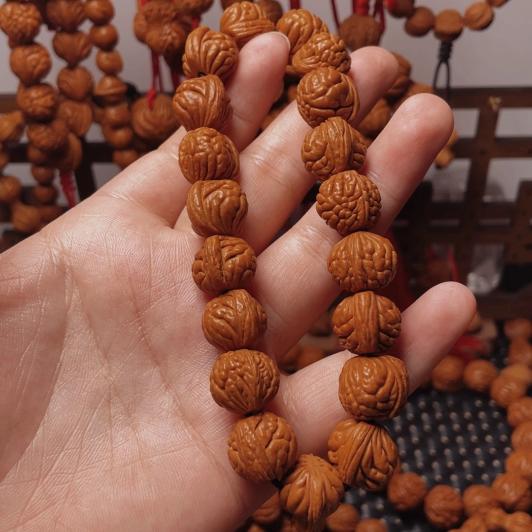 木质类龙纹桃枭手持