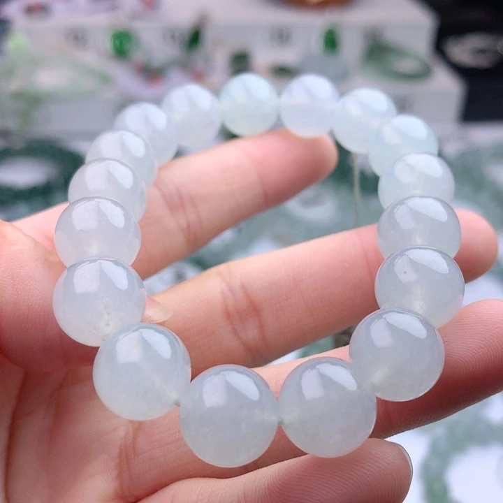 未镶嵌手串翡翠国****东卡12