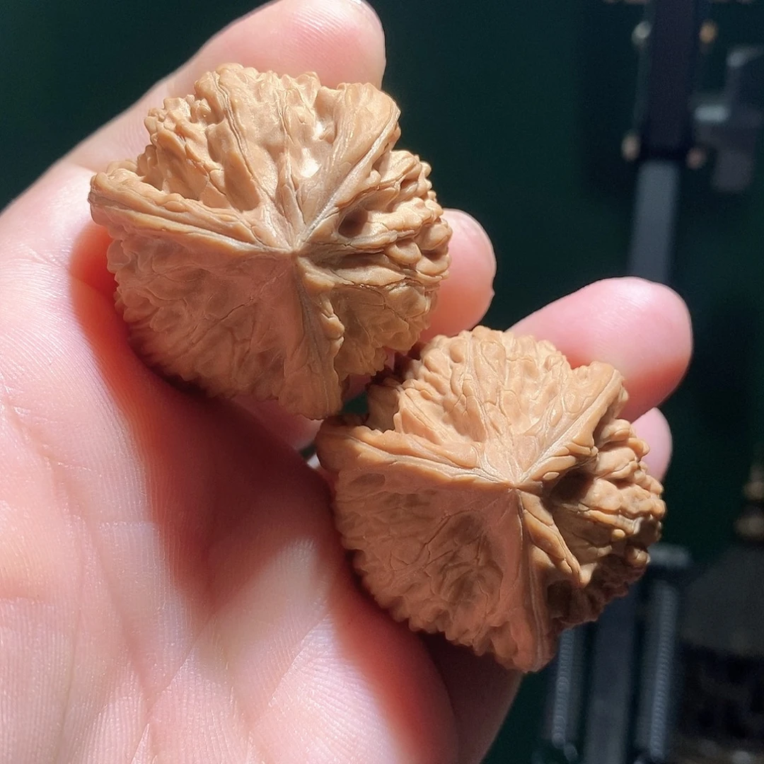 把件文玩核桃41文山三棱全品
