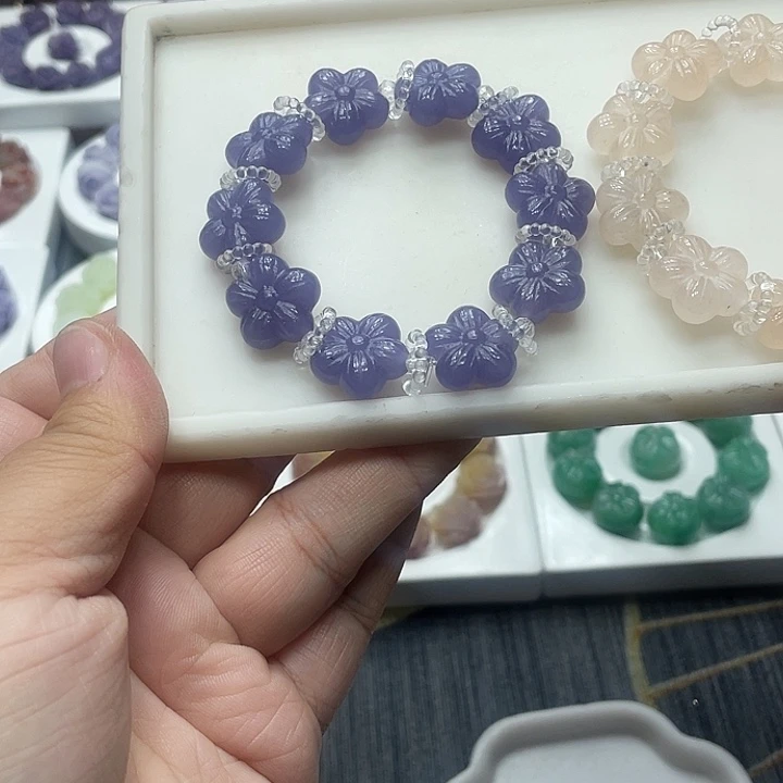 石英质玉（非洲翠）合金手串